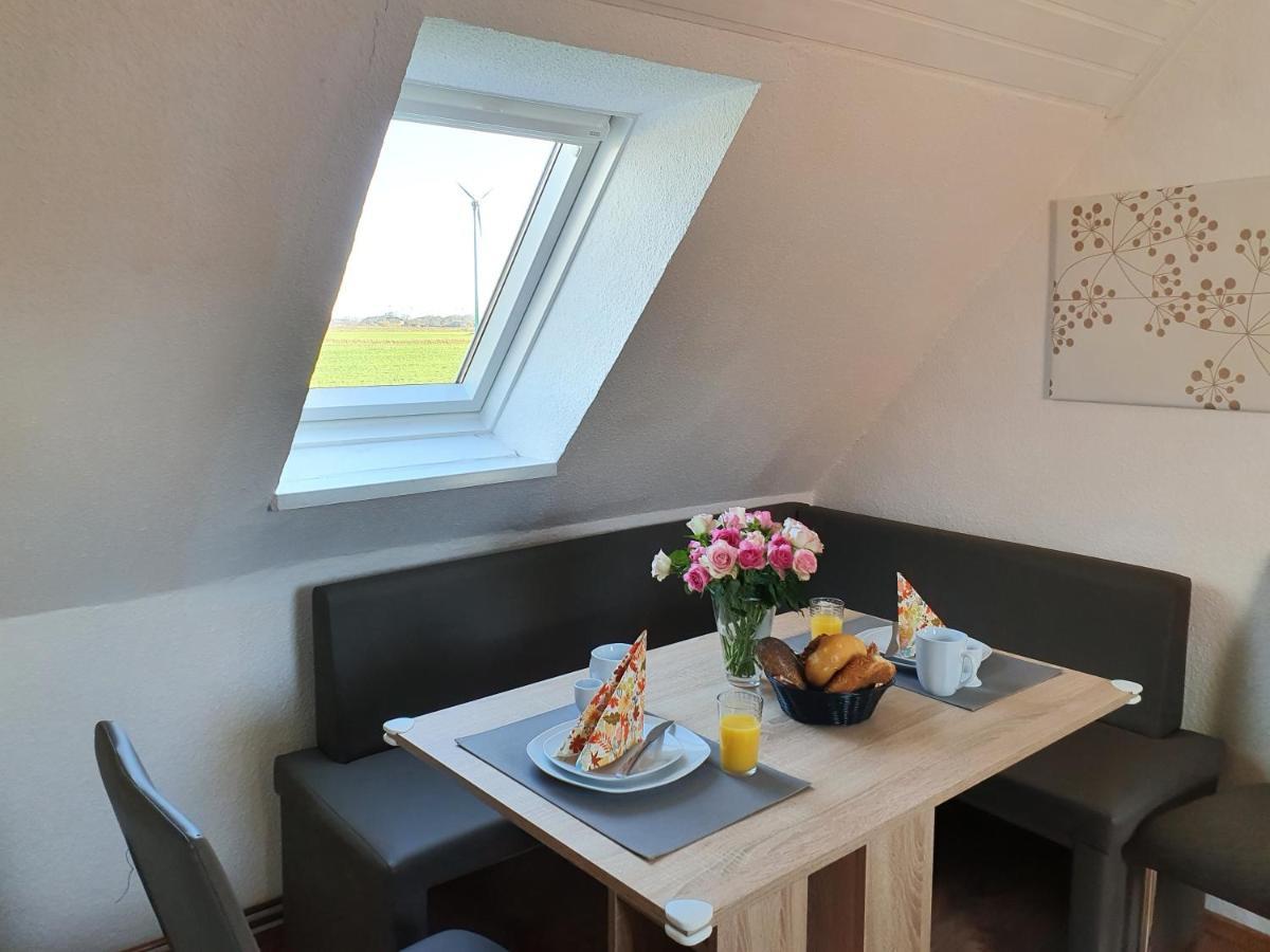 נורדייך Ferienhaus Nordseeblick מראה חיצוני תמונה